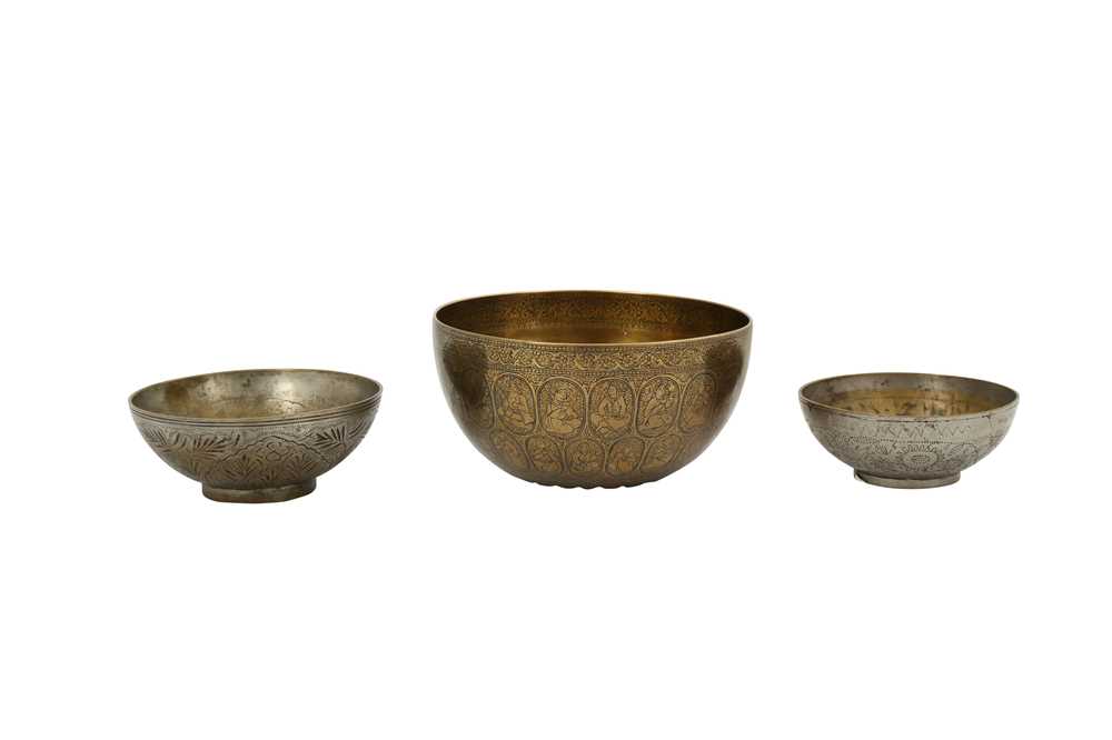 FIVE ENGRAVED BRASS MAGIC BOWLS AND A QAJAR BOWL WITH FIGURAL DECORATION Iran, 19th and 20th century - Image 6 of 9
