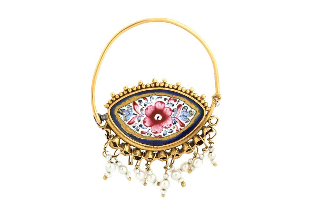 A POLYCHROME-PAINTED ENAMELLED GOLD EARRING Iran, 19th century