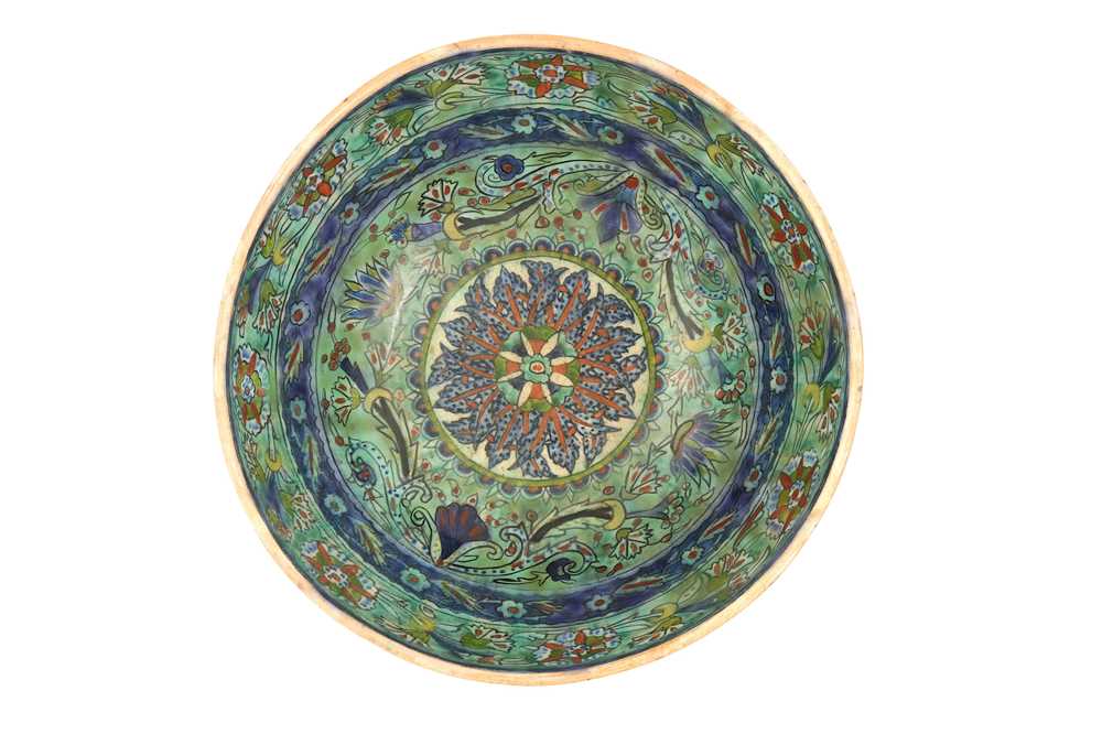 A LARGE PALESTINIAN IZNIK-STYLE POTTERY BOWL Jerusalem, Holy Land, Armenian potters, early 20th cent