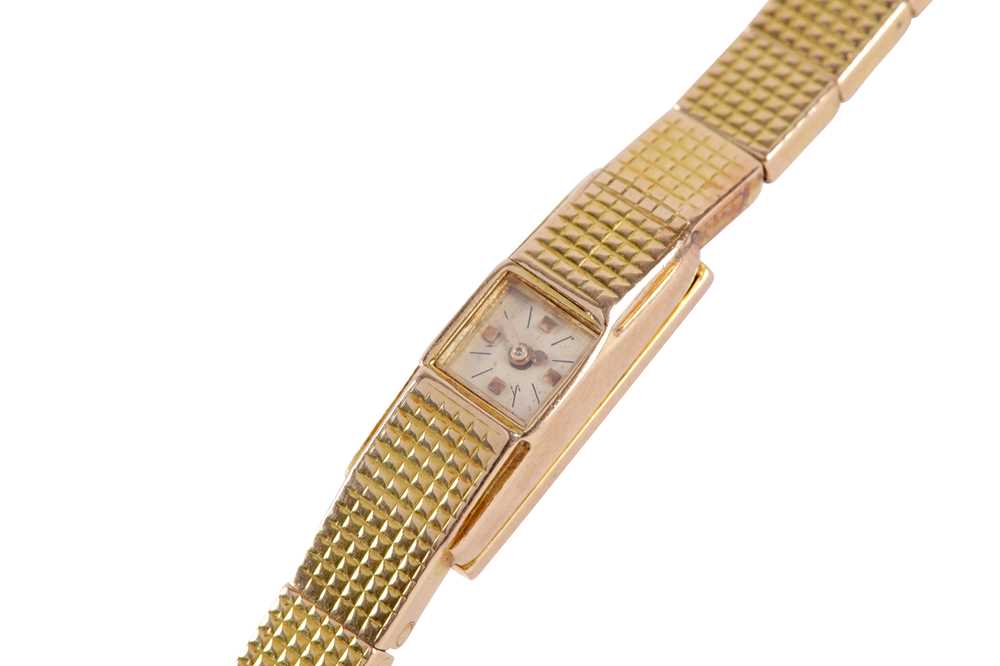 VACHERON CONSTANTIN 18K YELLOW GOLD (one of the smaller mechanism in the World). - Image 2 of 3