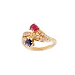 A SAPPHIRE AND RUBY TOI ET MOI RING