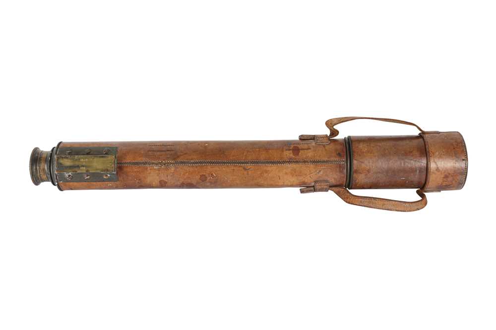 AN EARLY 20TH CENTURY MILITARY TELESCOPE BY ROSS OF LONDON, NO. 30941 - Image 2 of 3