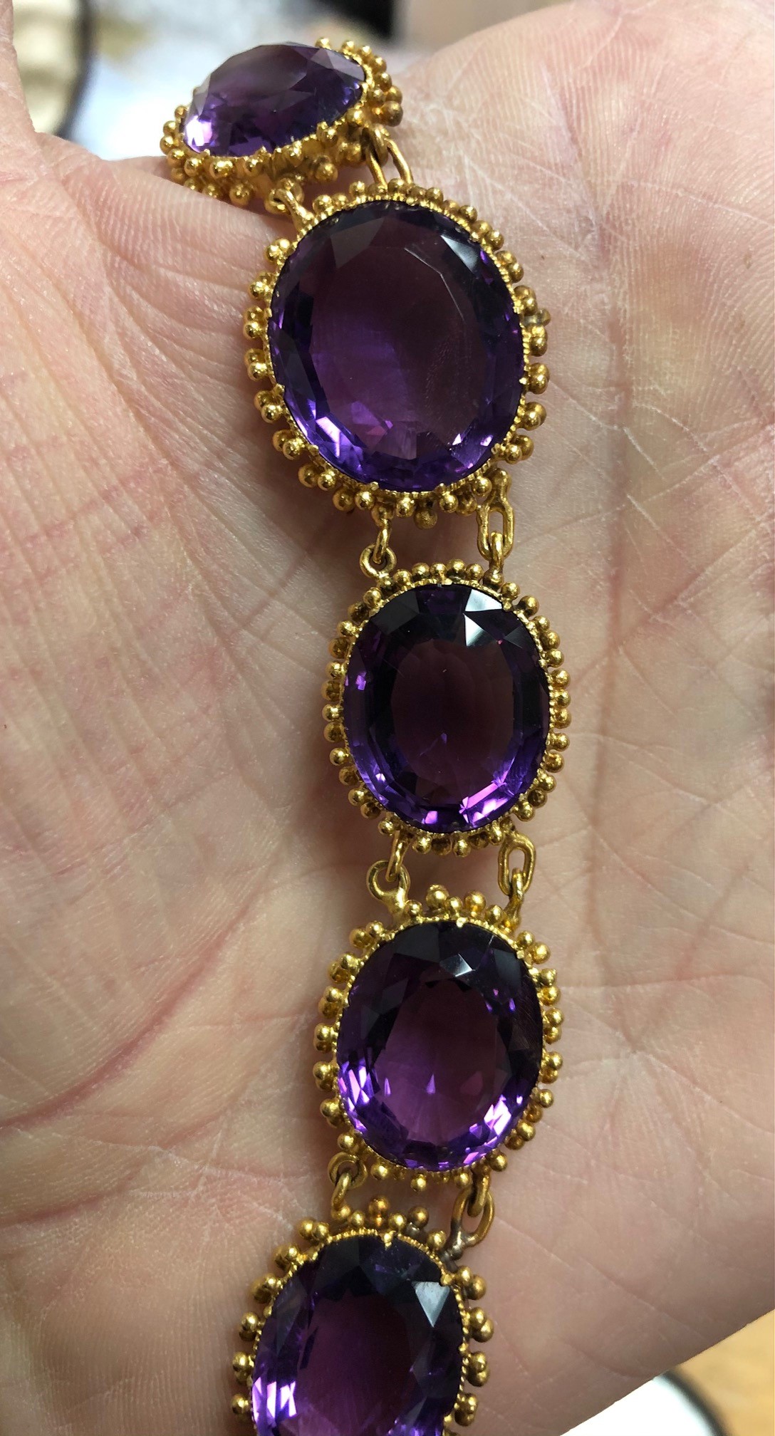 An early 19th Century amethyst necklace and matching ear pendants, - Image 6 of 7