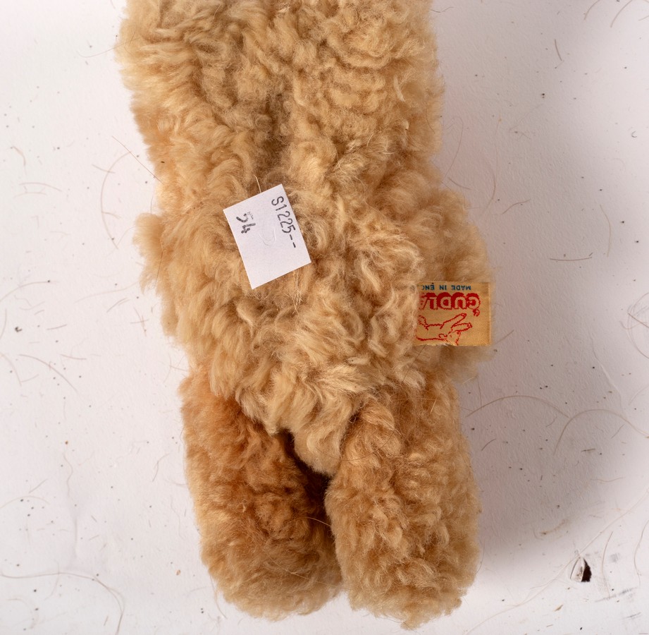 A teddy bear with swivel limbs, bead eyes and stitched nose and feet, sundry other cloth dolls etc. - Image 2 of 2