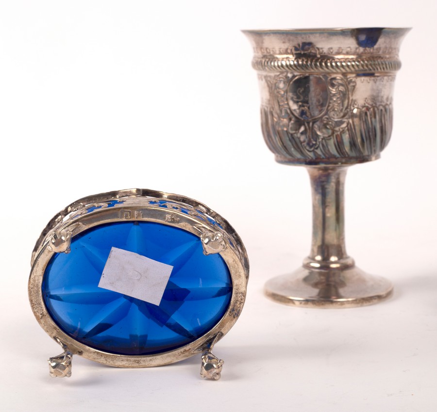 A pair of George III oval silver salts, London 1768, with blue glass liners, 8cm wide, - Image 2 of 2