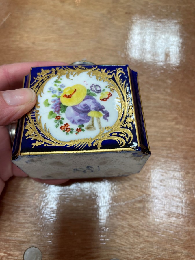 A Sèvres style cased coffee service, circa 1840, - Image 15 of 22