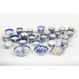 A group of English blue and white pearlware and porcelain teawares, late 18th/early 19th Century,