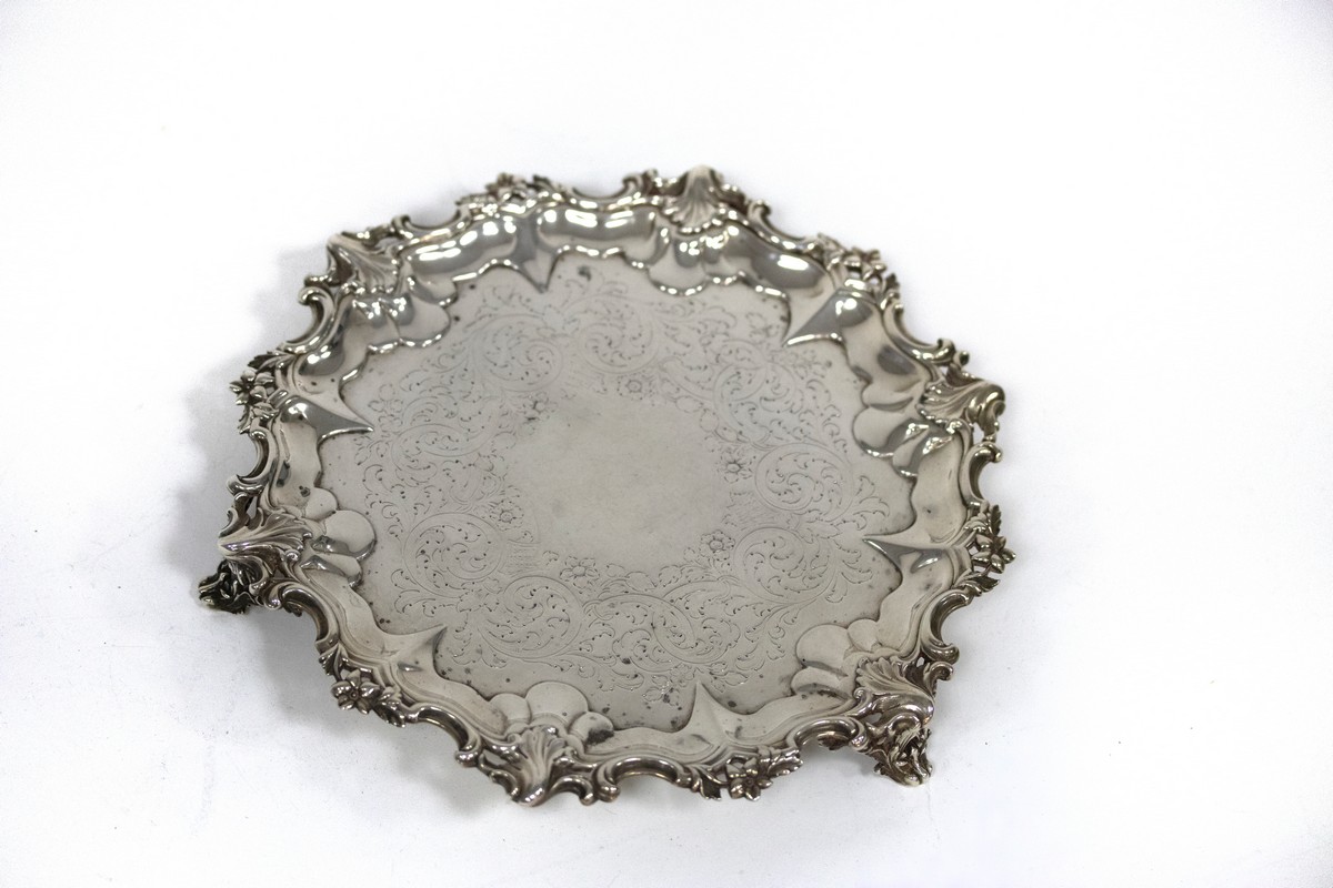 A Victorian silver salver, Edward, Edward Jr, John & William Barnard, London 1844,