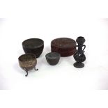Sundry Oriental items comprising Chinese lacquer box, 11cm diameter, bronze vase, 11cm high,