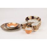 Four Chamberlain's teacups and two saucer dishes, circa 1810, in an Imari pattern,