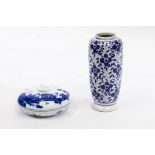 A Chinese blue and white tong pin vase, decorated flowers all around, 26.