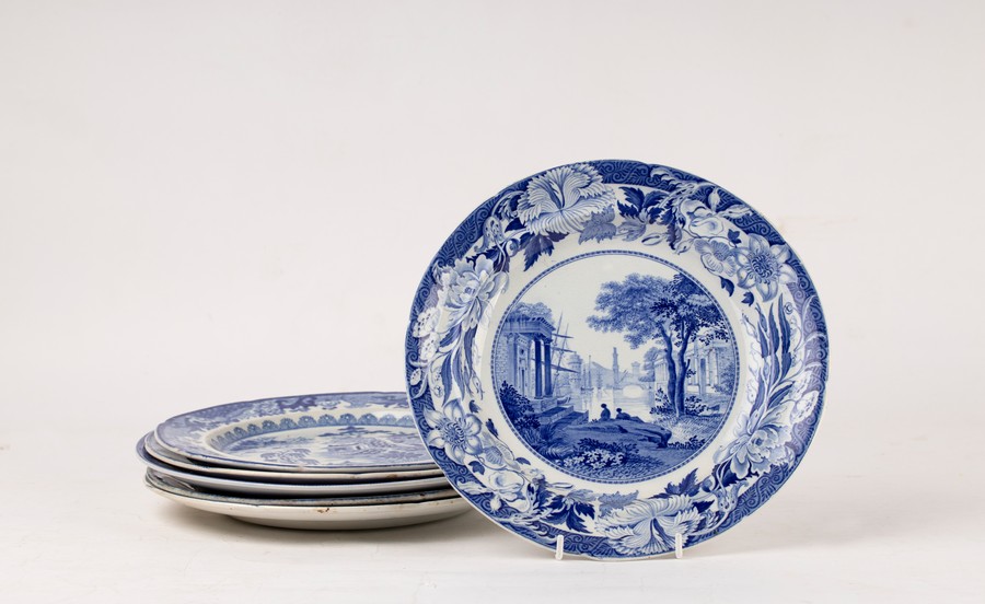 Four pearlware blue and white plates and two others, circa 1810-1890, - Bild 2 aus 2