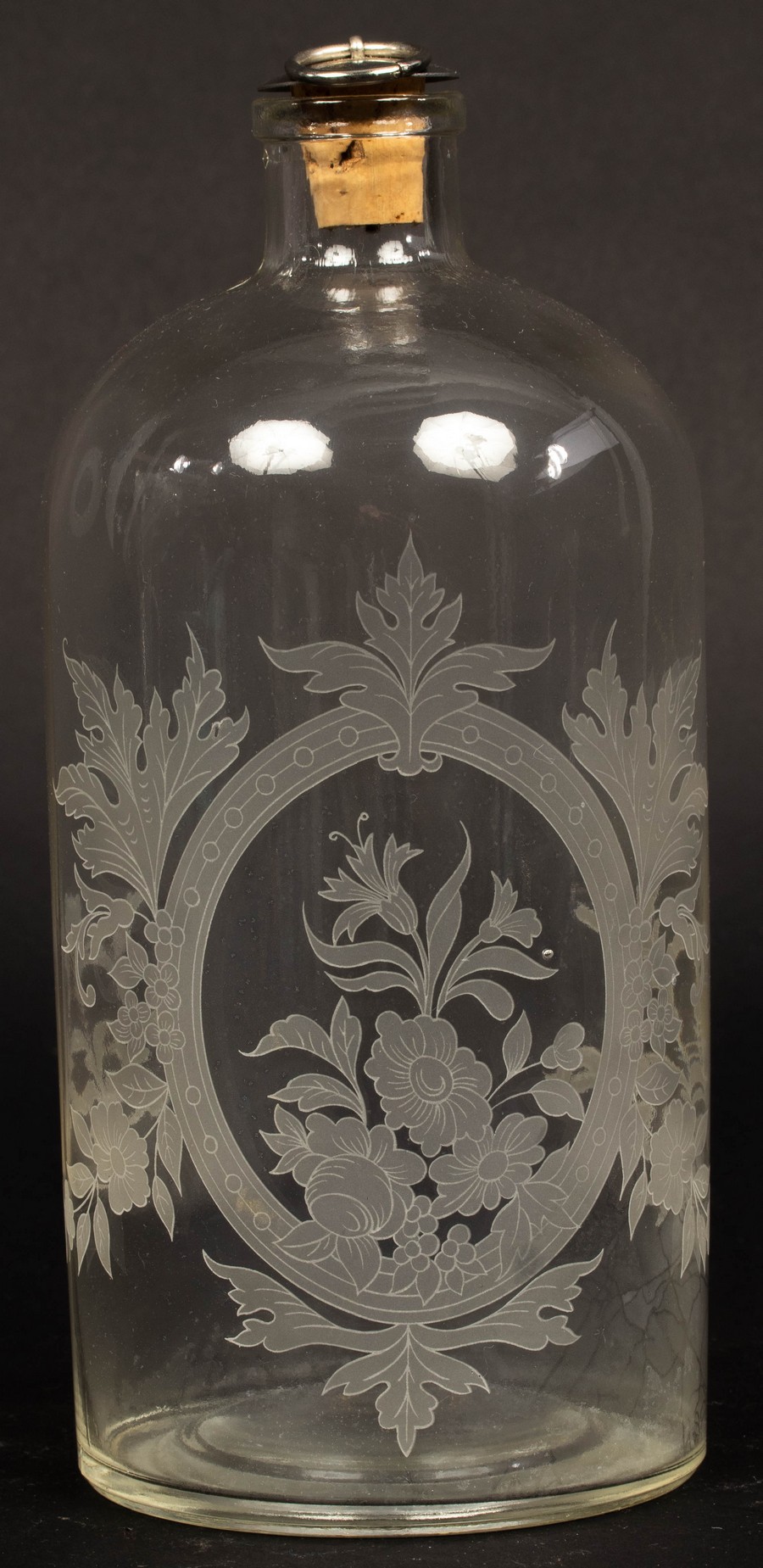 A large glass etched with grapes and vines on an air twist stem, - Image 4 of 4