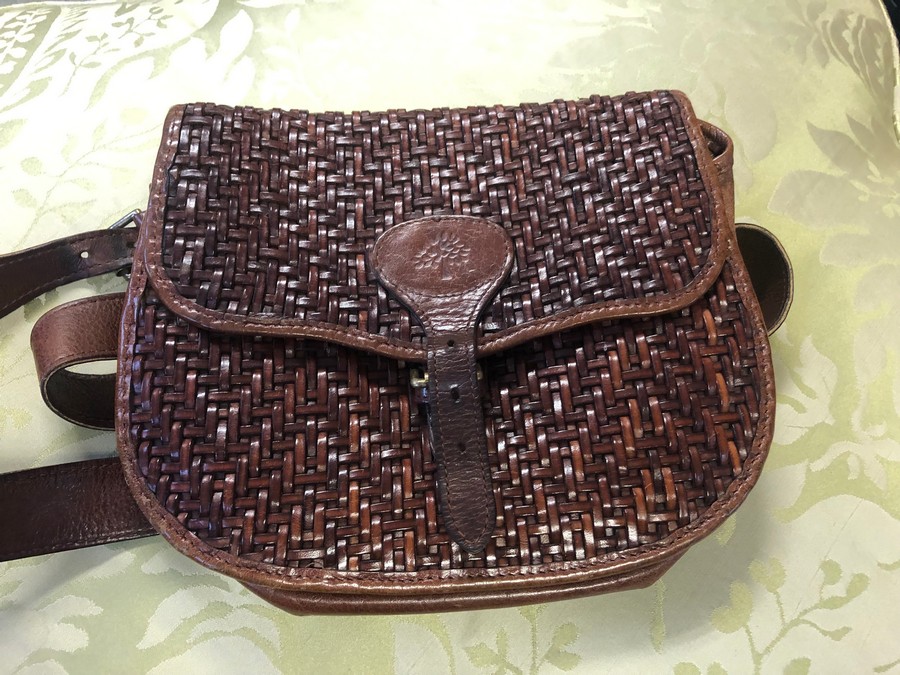 Mulberry, a brown leather woven handbag with shoulder strap, lined with zipped pocket, - Image 3 of 6