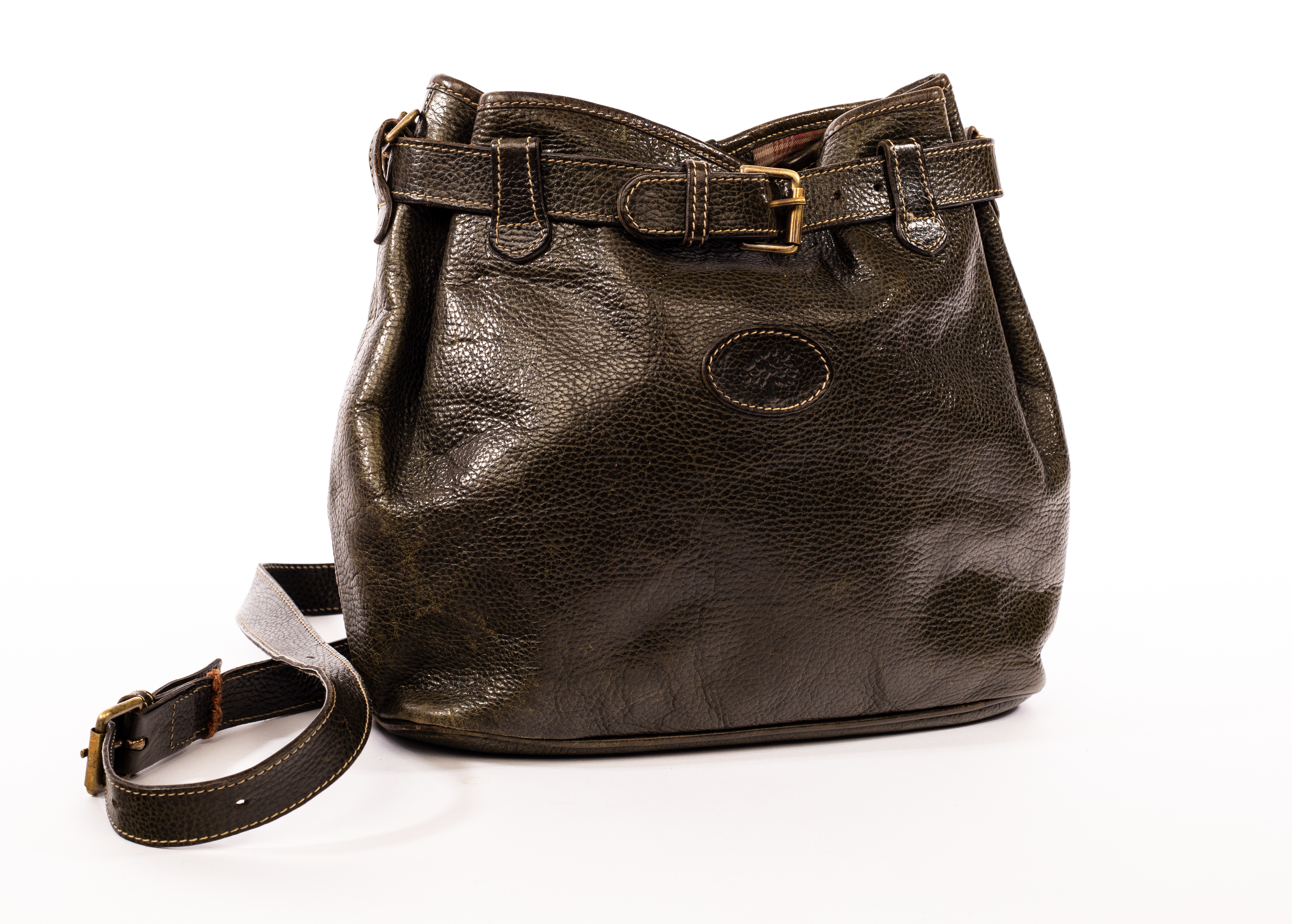 Mulberry, a Wexford olive green leather handbag with shoulder strap, front buckle closure,