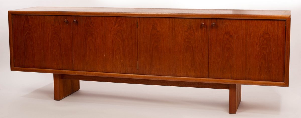 Martin Hall for Gordon Russell, a Marlow teak sideboard, two cupboards with double doors, - Image 2 of 4