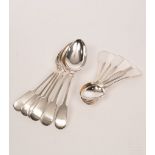 Six provincial silver fiddle pattern teaspoons, Reid & Son,