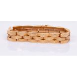 A 14ct yellow gold angular brick link bracelet, with tongue type clasp, 19.