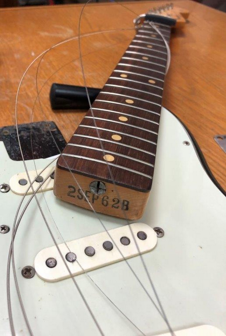 Lot Withdrawn - A Fender Stratocaster electric guitar, back plate numbered 86779, - Image 7 of 14