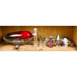 One shelf of glass tablewares