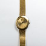 An eighteen karat gold dresswatch