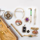 A group of Early 20th Century jewelry