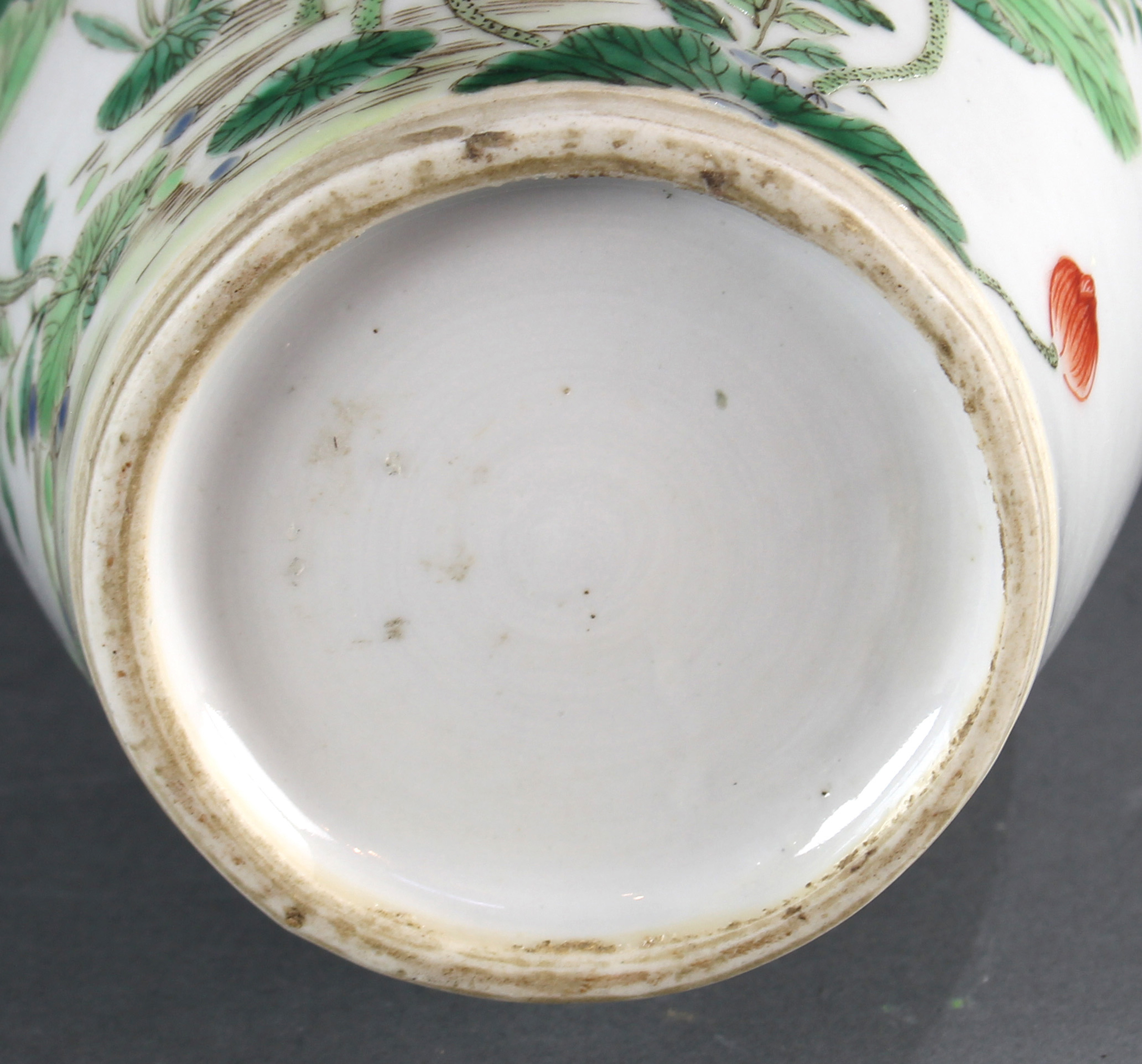 A Chinese Wucai 'Lotus Pond' Vase - Image 3 of 3