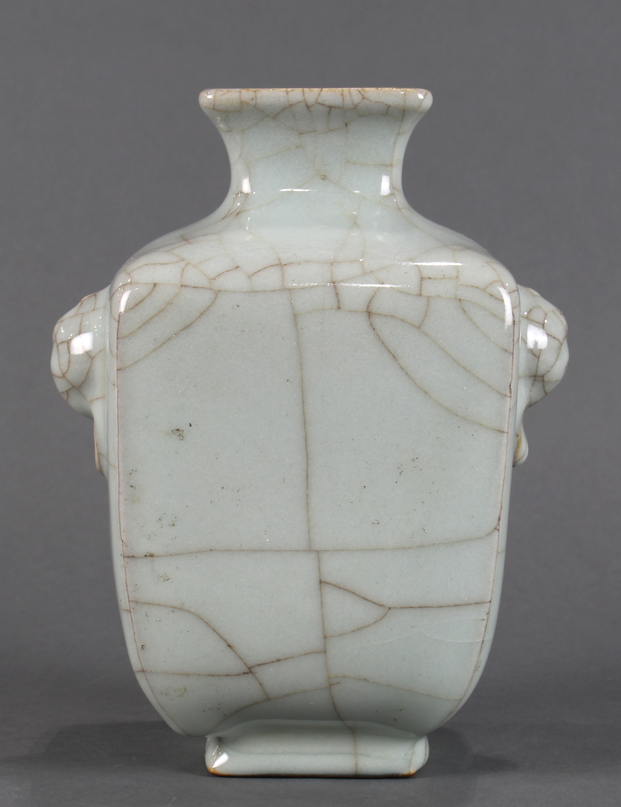 A Chinese Guan-type vase