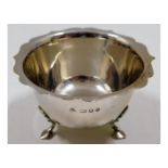 A 1970 London silver sugar bowl approx. 100g