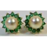 A pair of 14ct gold earrings set with emerald & cultured pearl, 9.9mm diameter 1.8g