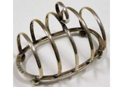 A 1905 Edwardian London silver toast rack by Golds