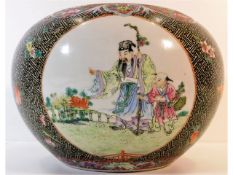 An early 20thC. well decorated Chinese porcelain b