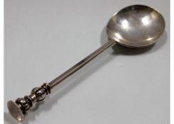 An Edwardian silver Elizabethan seal spoon by Thom