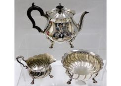 An 1894 Victorian three piece London silver bachel