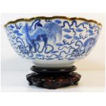 An 18th/19thC. well decorated Chinese blue & white