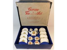 A 15 piece boxed 1953 child's Corona tea set comme