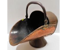 An early/mid 19thC. copper coal scuttle