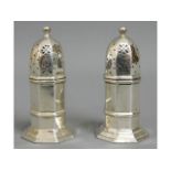 A 1916 Birmingham silver cruet set 3.25in tall, 68