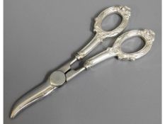 A pair of silver (tested) handled grape scissors,