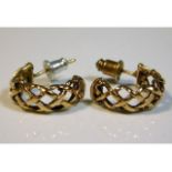 A pair of 9ct gold lattice work earrings, 3.1g (go