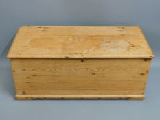 A Victorian pine blanket box, 36.5in wide x 17.25i