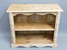 A Victorian pine book case, 33.25in wide x 27.5in