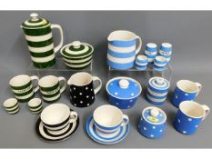 A quantity of modern T. G. Green kitchen wares