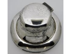 A 1925 Birmingham silver inkwell with glass insert