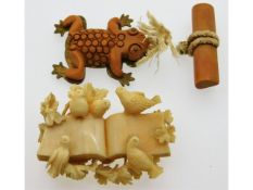 A late Victorian European carved ivory brooch depi