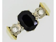 An 18ct gold sapphire & diamond ring, 5.5g, size N