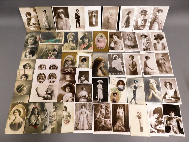 Approx. 90 Beauties & Actresses postcards 1907-191