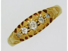 An antique 18ct gold ring set with approx. 0.2ct o