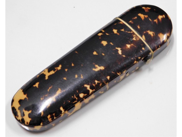 A Victorian tortoiseshell spectacles case