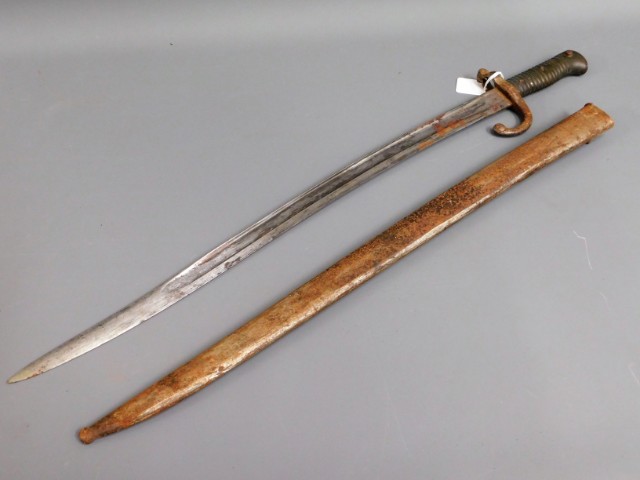 A 19thC French style bayonet, 28in long
